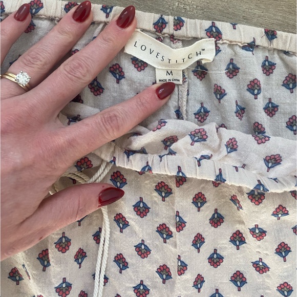 Love stitch brand Layered cotton skirt elastic waist sz medium beige coral blue - Picture 3 of 4